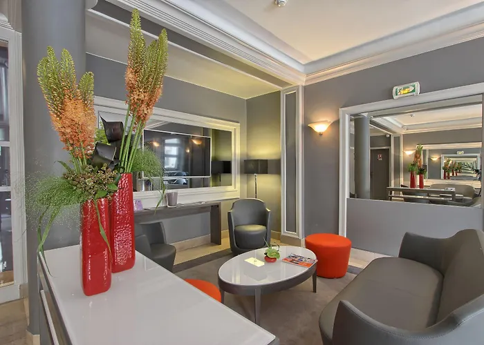 Timhotel Opéra Blanche Fontaine Parigi