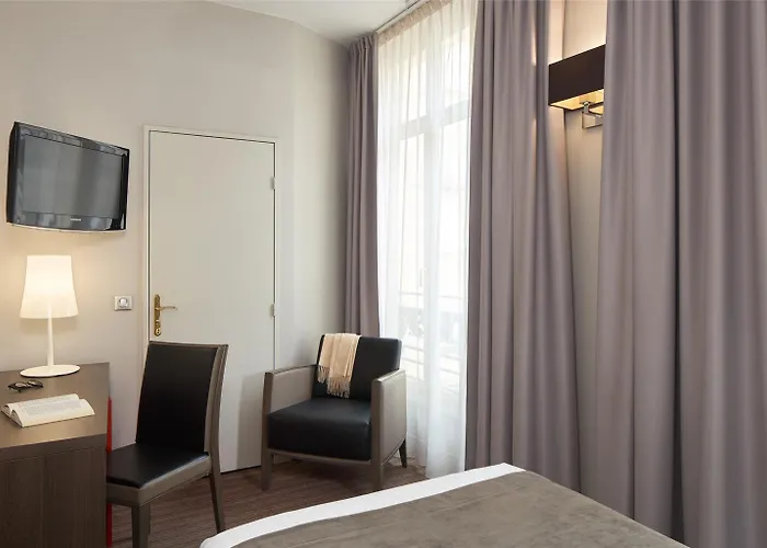 Hotel Timhotel Opéra Blanche Fontaine Parigi