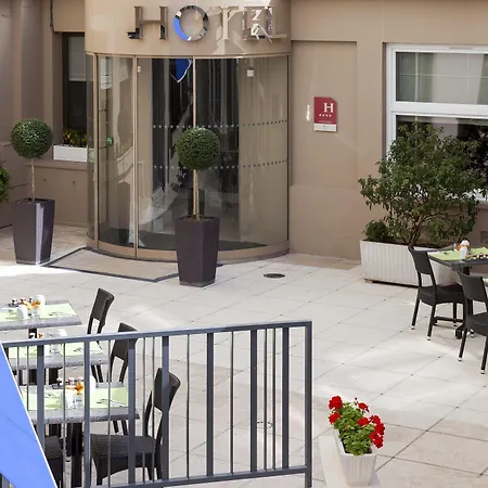 Timhotel Opera Blanche Fontaine Hotel