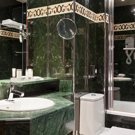 Timhotel Opera Blanche Fontaine Hotel