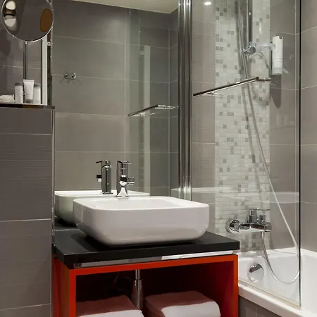 Timhotel Opera Blanche Fontaine Paris
