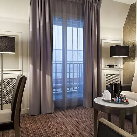 Timhotel Opera Blanche Fontaine Hotel