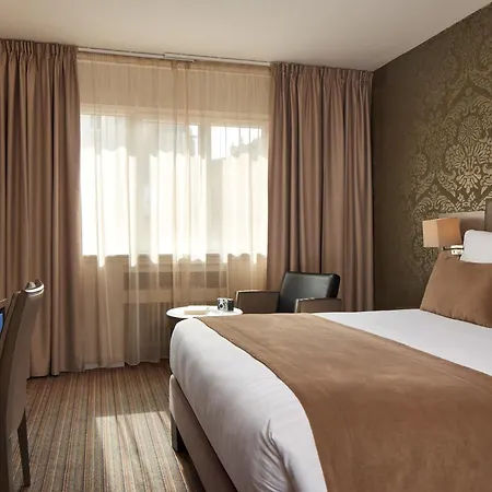 Timhotel Opera Blanche Fontaine Hotel
