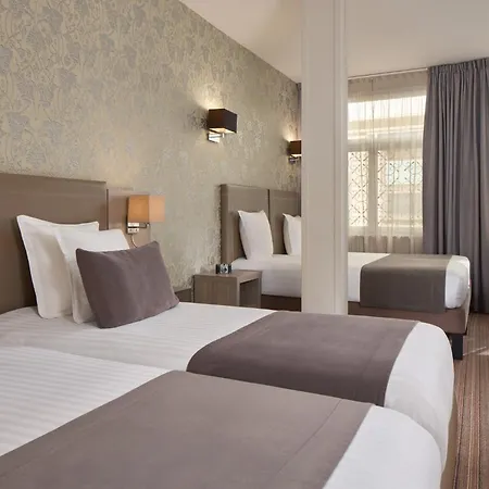 Hotel Timhotel Opéra Blanche Fontaine 4*