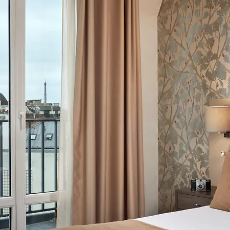 Hotel Timhotel Opéra Blanche Fontaine 4*