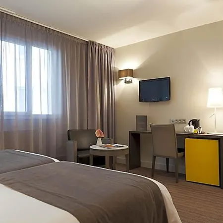 Timhotel Opera Blanche Fontaine פריז