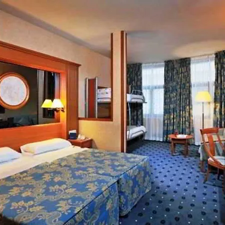 Timhotel Opera Blanche Fontaine 4* Париж
