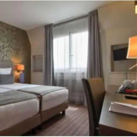 Timhotel Opera Blanche Fontaine