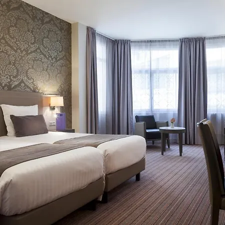 Отель Timhotel Opera Blanche Fontaine 4*