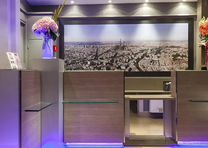 Hotel Timhotel Opéra Blanche Fontaine 4*