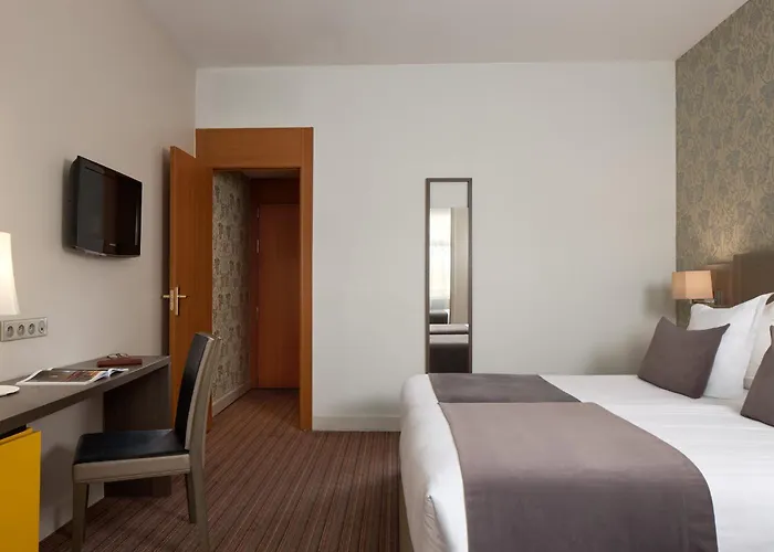 Timhotel Opéra Blanche Fontaine 4* Paris