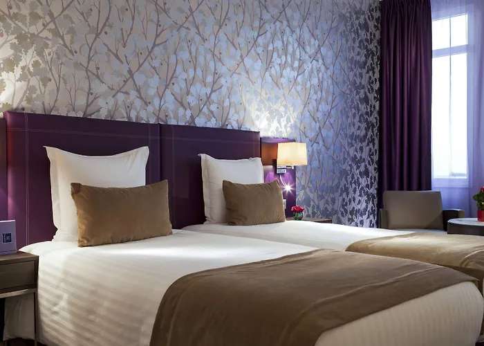 מלון Timhotel Opera Blanche Fontaine 4*