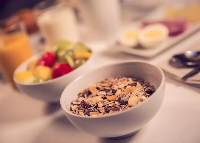 Timhotel Opéra Blanche Fontaine 4*