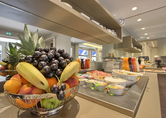 Timhotel Opéra Blanche Fontaine Hotel