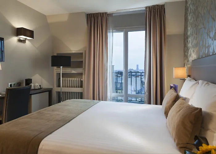 Hotel Timhotel Opéra Blanche Fontaine 4*