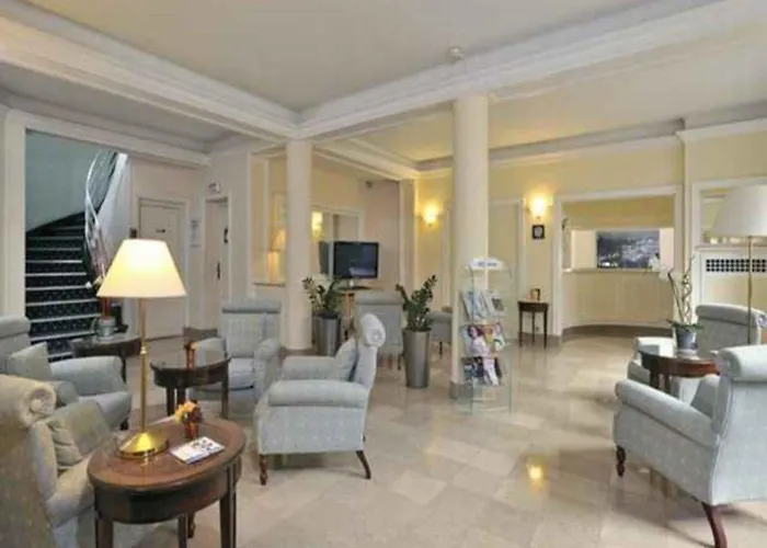 Timhotel Opera Blanche Fontaine פריז
