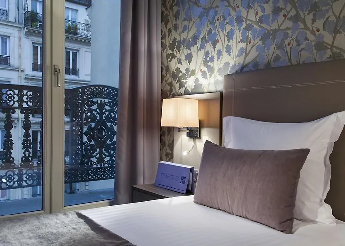 Timhotel Opéra Blanche Fontaine 4*