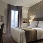 Timhotel Opera Blanche Fontaine Hotel Paris