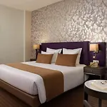 Timhotel Opera Blanche Fontaine 4*