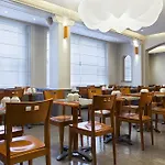 Timhotel Opera Blanche Fontaine Hotel 4*
