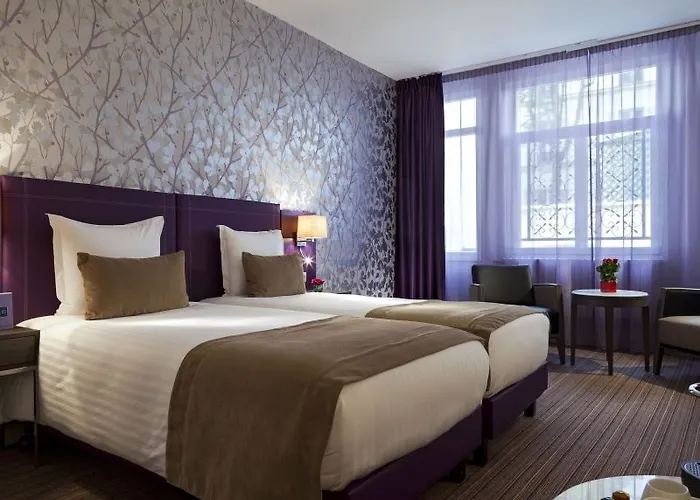Timhotel Opéra Blanche Fontaine Parigi